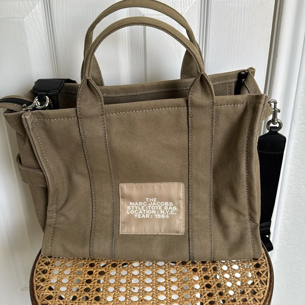 Marc Jacobs - The Tote Bag - Picture 4 of 10